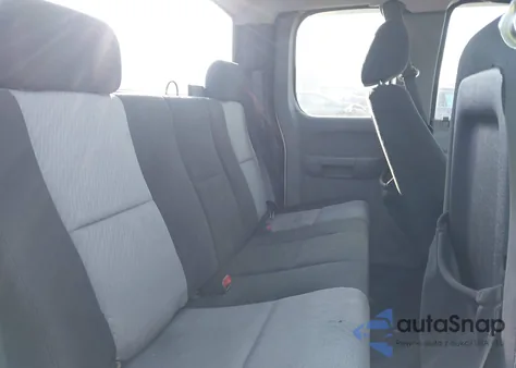 2009 Chevrolet Silverado 1500 Work Truck z USA, uszkodzony, nr VIN 1GCEK19C29Z158724